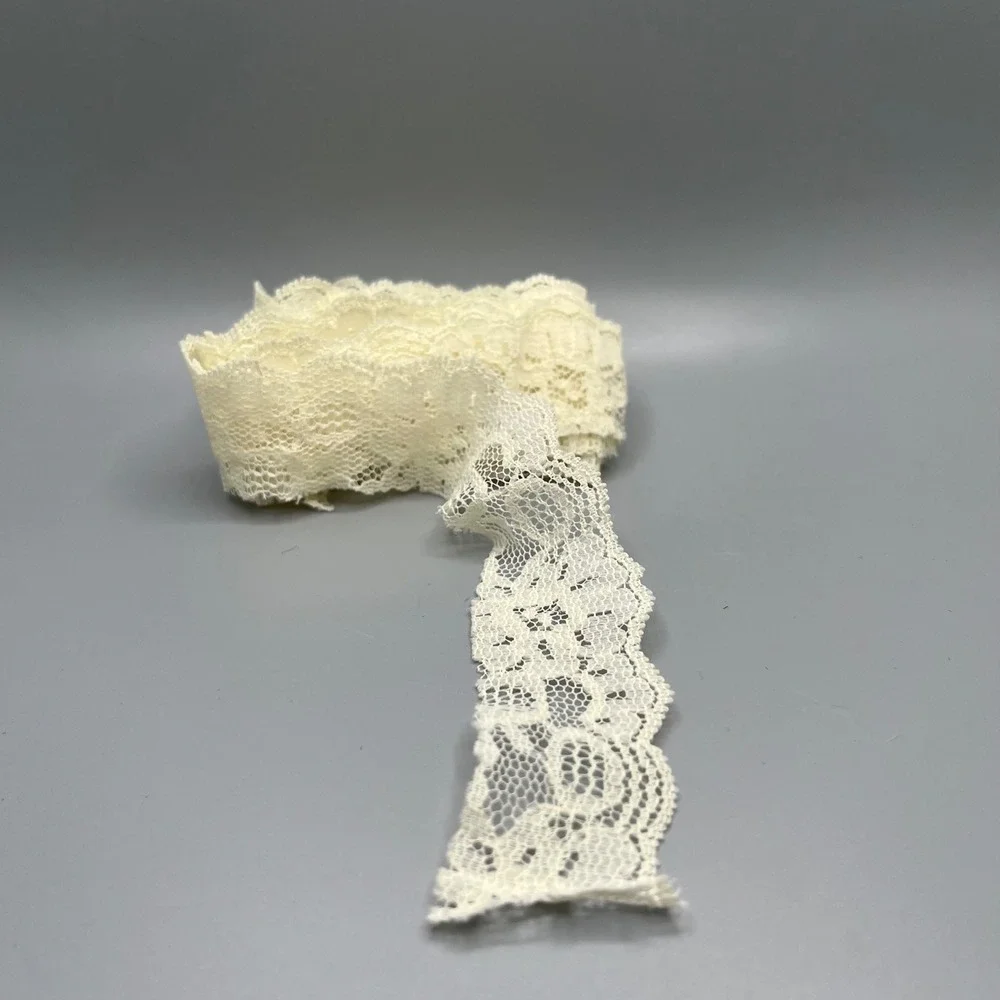 VTG Ivory Lace Trim Scalloped Edge Wedding Bridal DIY Craft  1
